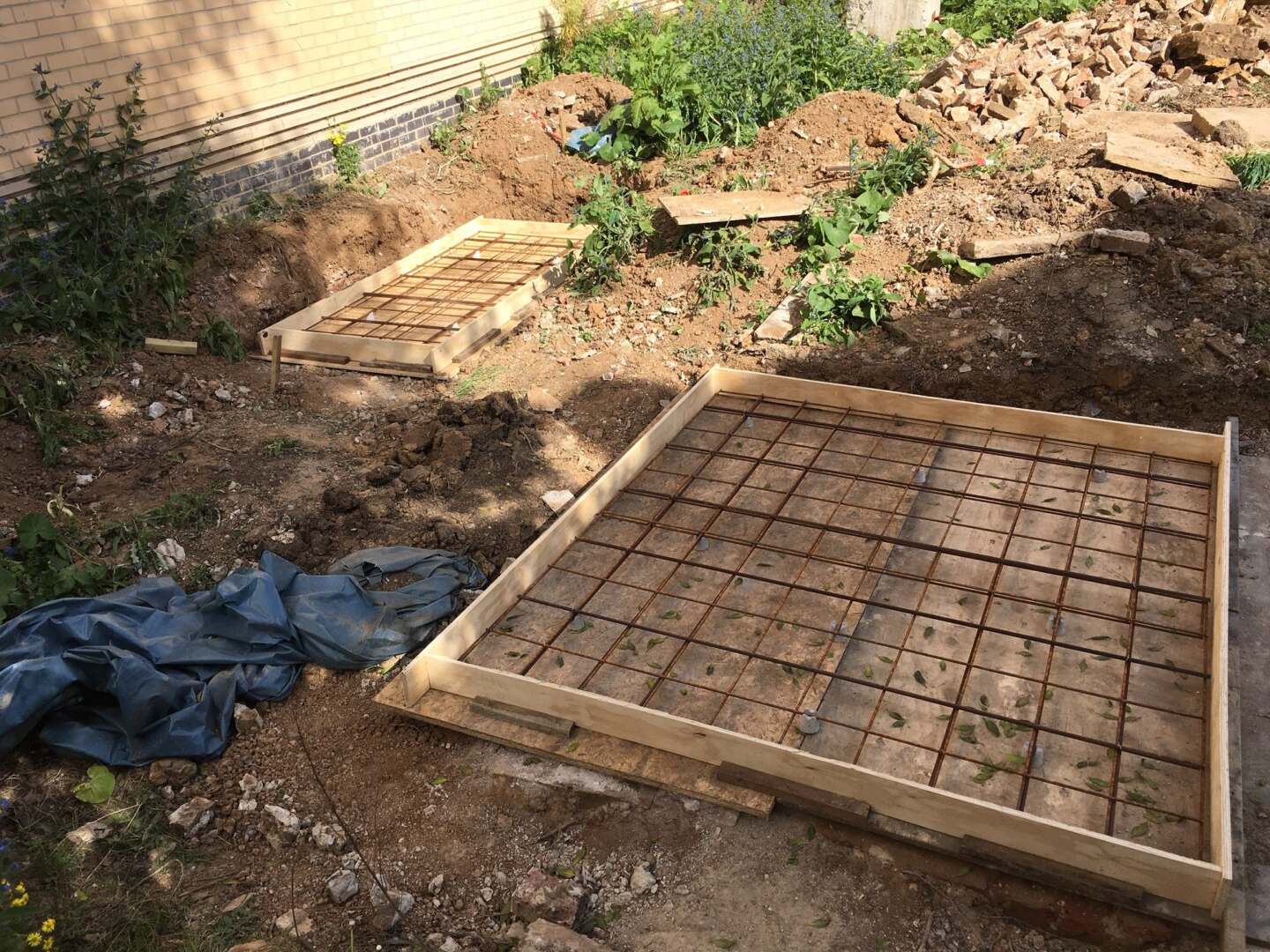 Shuttering & reinforcement bars